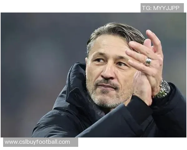 科瓦奇带领多特创德甲跨赛季14轮不败佳绩再添11胜3平荣耀 科瓦奇带领多特创德甲跨赛季14轮不败佳绩再添11胜3平荣耀