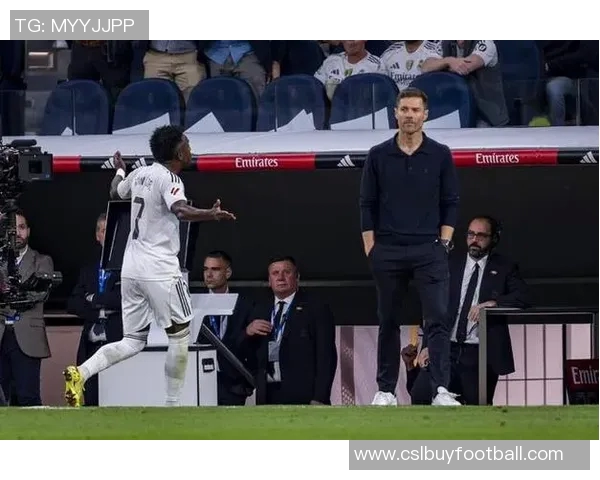 皇马球员频繁开会积极支持阿隆索应对三连平困境