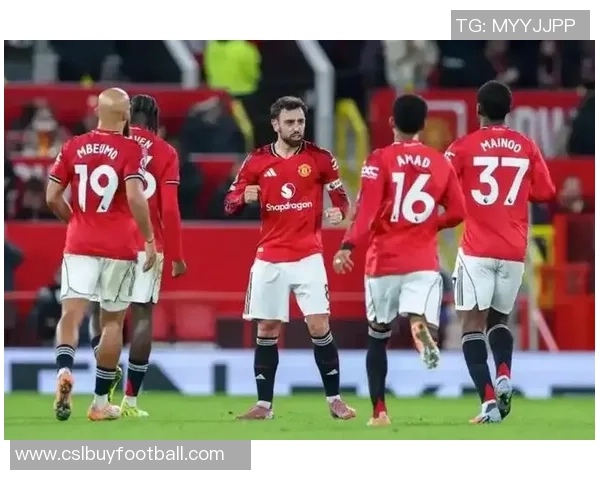 豪取三连胜阿莫林的343阵型再获认可曼联战术更直接引发热议